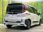 SIENTA HYBRID