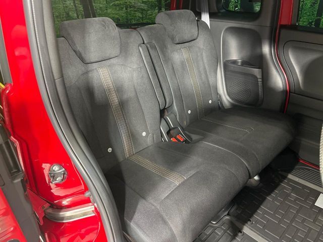 N BOX CUSTOM 4WD