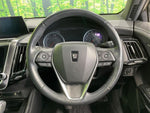 CROWN sedan hybrid