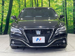 CROWN sedan hybrid