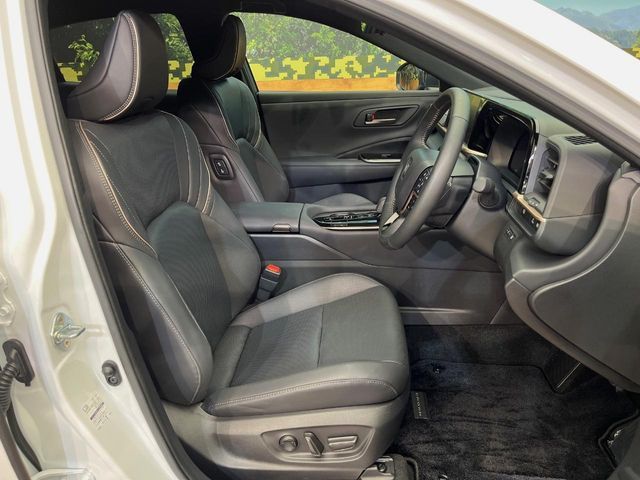 CROWN SPORT