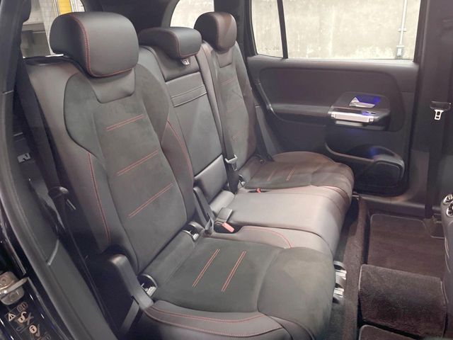 MERCEDES BENZ GLB