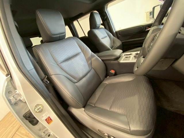 LANDCRUISER 250