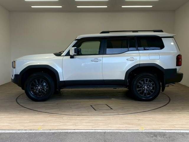 LANDCRUISER 250