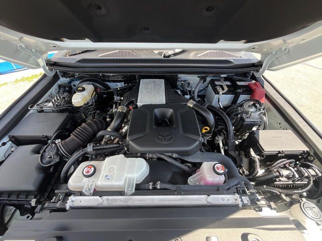 LANDCRUISER 250