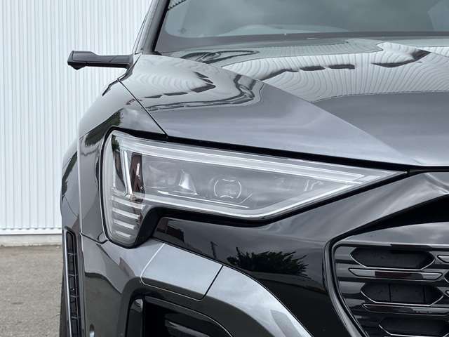 AUDI SQ8 e-tron SPORTBACK