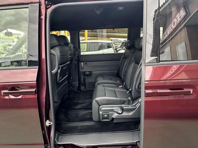 STEPWAGON e:HEV SPADA