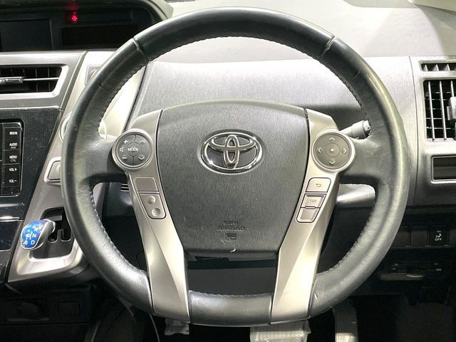 PRIUS Alpha