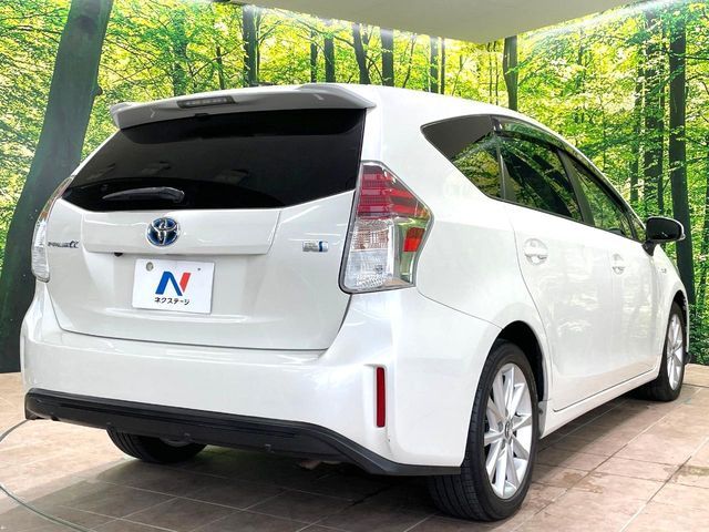PRIUS Alpha
