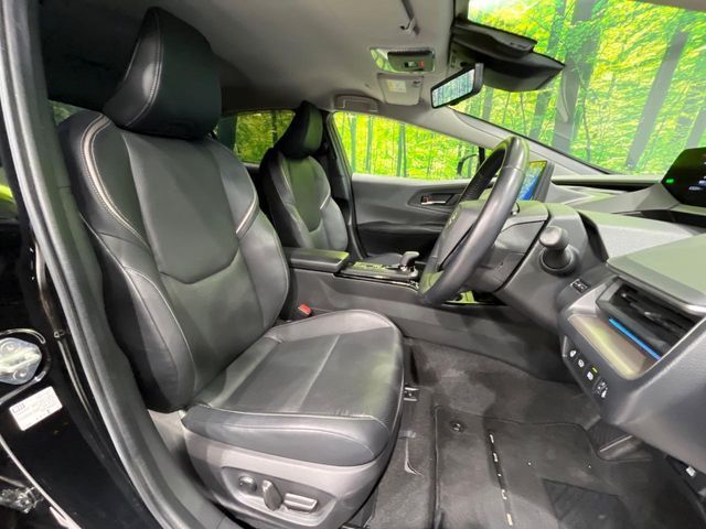 PRIUS 4WD