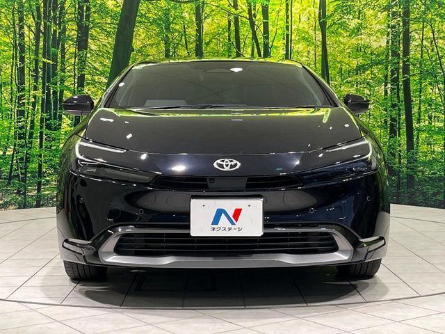 PRIUS 4WD