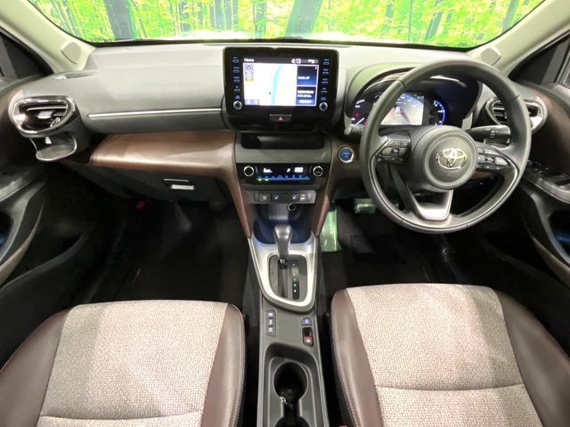 YARIS CROSS HYBRID