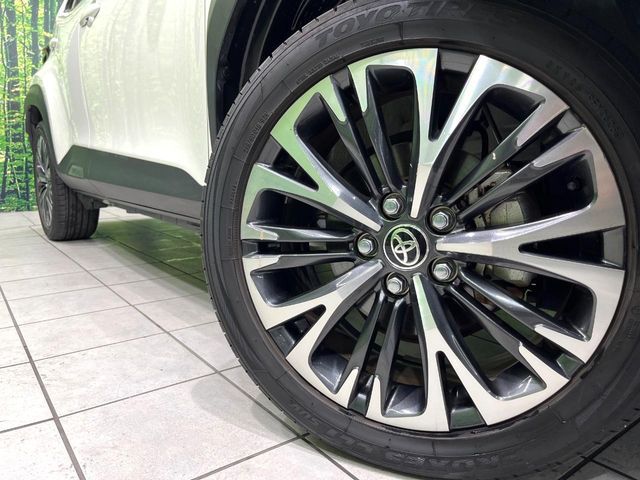 YARIS CROSS HYBRID