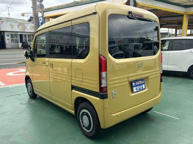 N-VAN