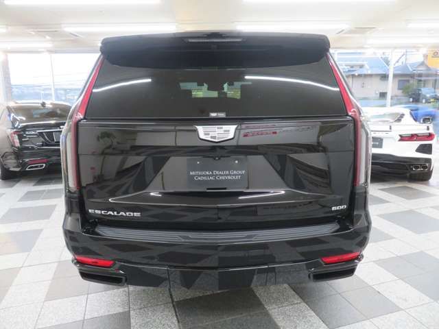 CADILLAC ESCALADE