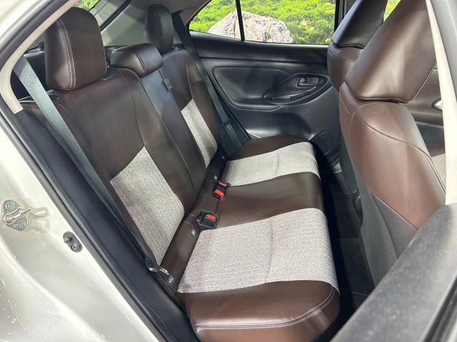 YARIS CROSS HYBRID