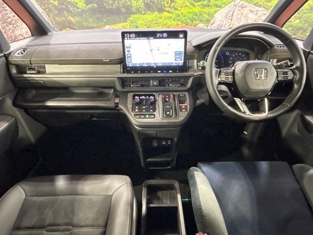 STEPWAGON e:HEV SPADA