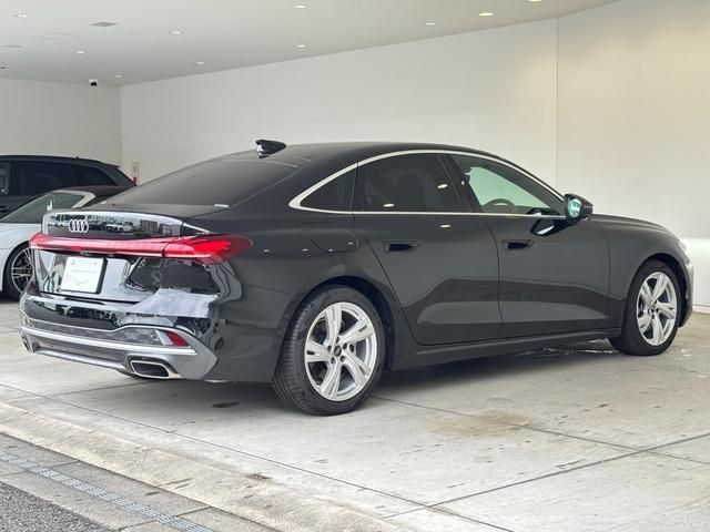 AUDI A5 Sedan