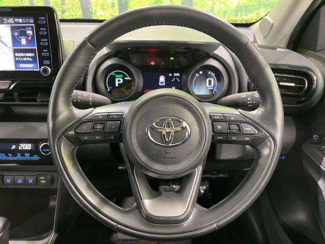 YARIS CROSS HYBRID