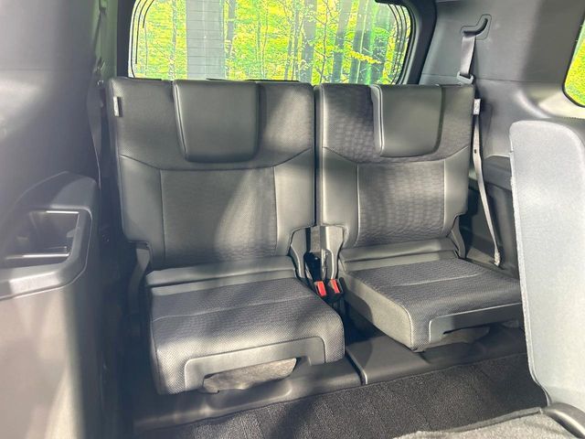 LANDCRUISER 250