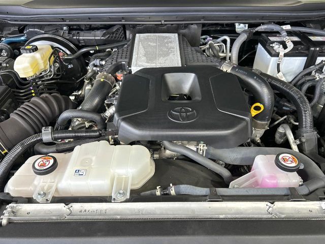 LANDCRUISER 250