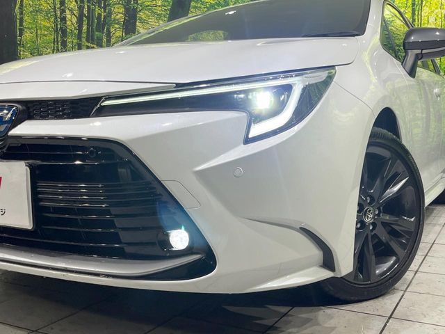 COROLLA sedan HYBRID