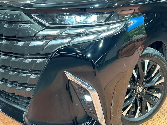 ALPHARD hybrid