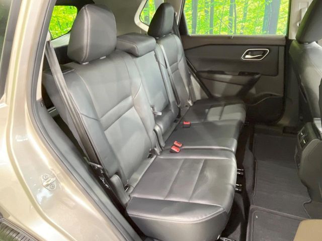 X-TRAIL HYBRID 4WD
