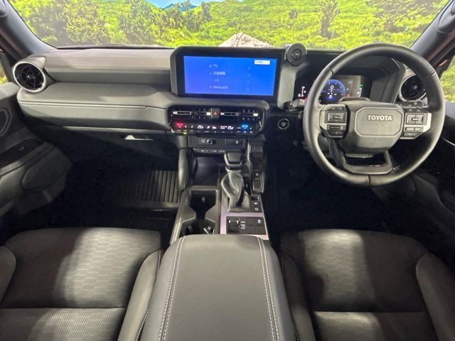 LANDCRUISER 250