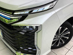 VOXY HYBRID