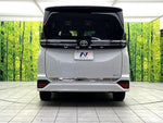 VOXY HYBRID