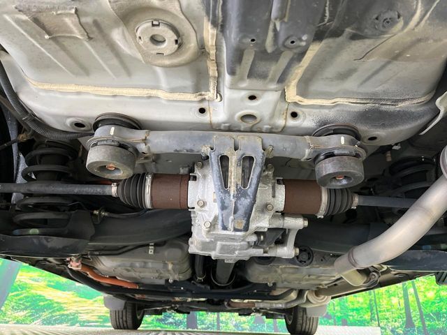 VEZEL HYBRID 4WD