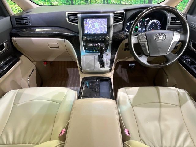 ALPHARD hybrid 4WD