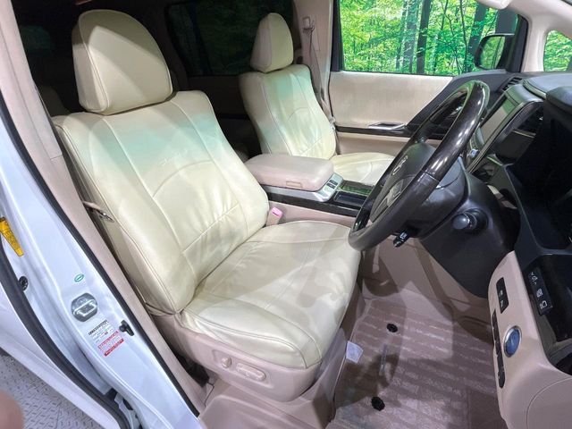 ALPHARD hybrid 4WD