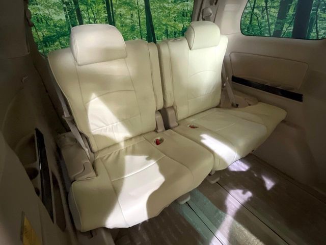 ALPHARD hybrid 4WD