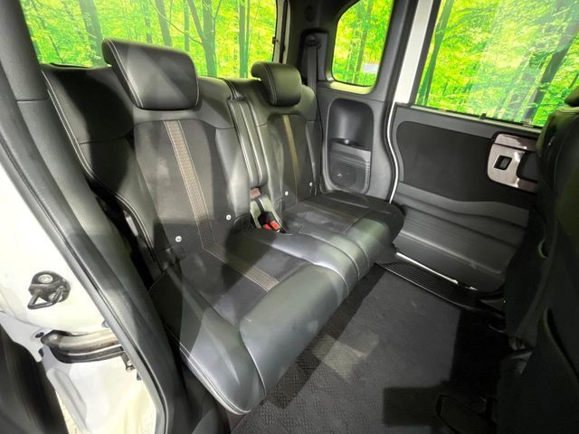 N BOX CUSTOM 4WD