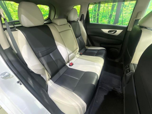 X-TRAIL HYBRID 4WD