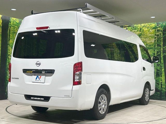 CARAVAN van 2WD