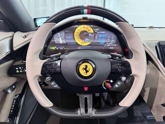 FERRARI Roma Spider