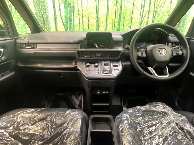 STEPWAGON e:HEV SPADA