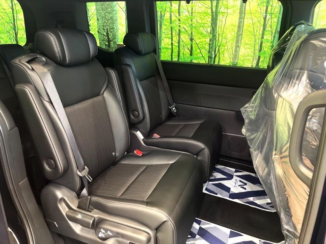 STEPWAGON e:HEV SPADA