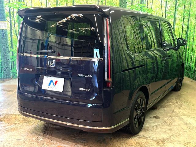 STEPWAGON e:HEV SPADA