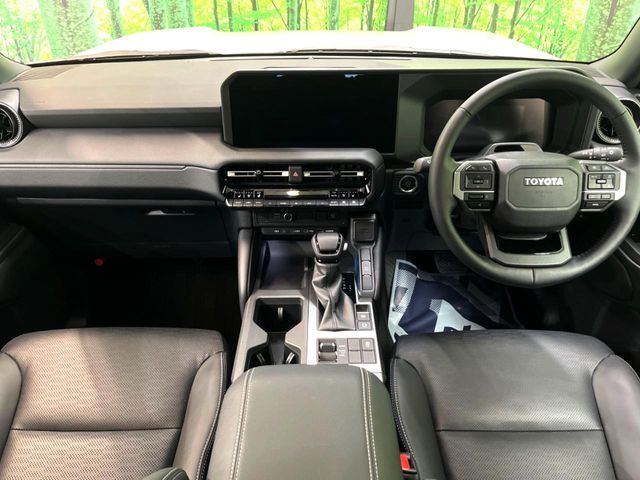 LANDCRUISER 250