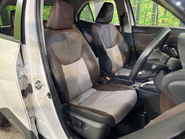 YARIS CROSS HYBRID