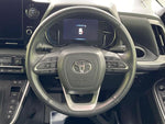 VOXY HYBRID