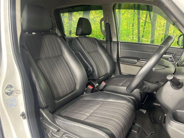 FREED HYBRID 4WD
