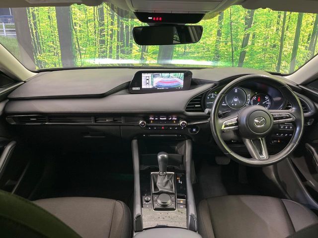 MAZDA3 SEDAN