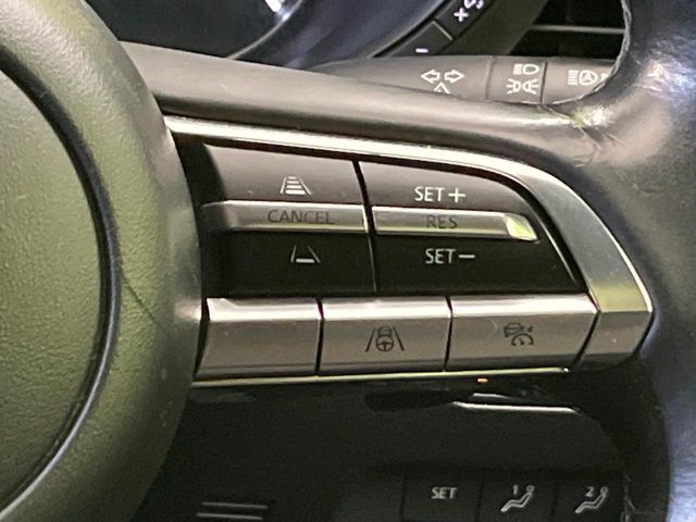 MAZDA3 SEDAN