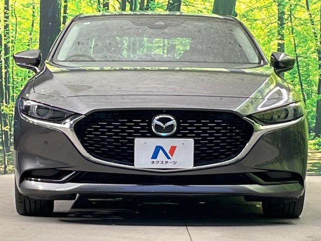 MAZDA3 SEDAN