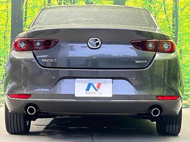 MAZDA3 SEDAN